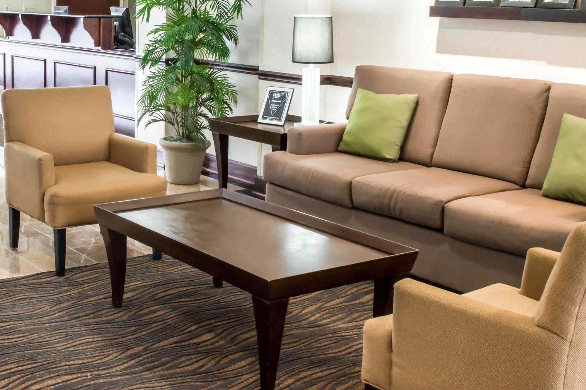 Comfort Inn אמפוריה מראה חיצוני תמונה